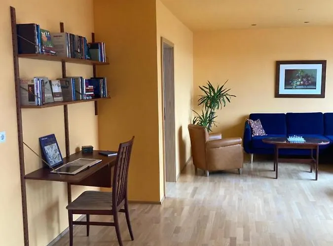 The Writer\'S Nest
